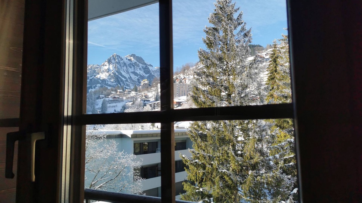 Engelberg House | SPANNORT Your Family Home with Common Kitchen and Self Check-in