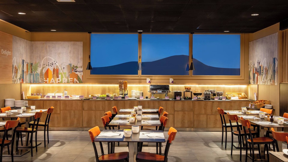 Le Bourg - Gare De Vaise Hotel | Spark by Hilton Lyon Ouest