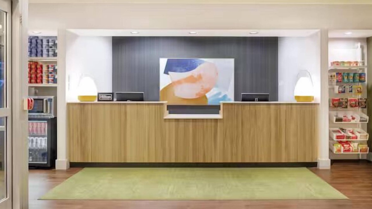 Waldorf Hotel | Spark by Hilton Waldorf