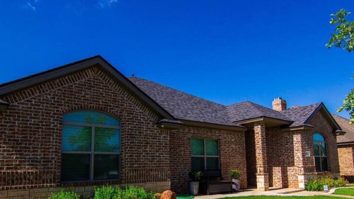 Lubbock House | Spark Getaways: The Ricardo