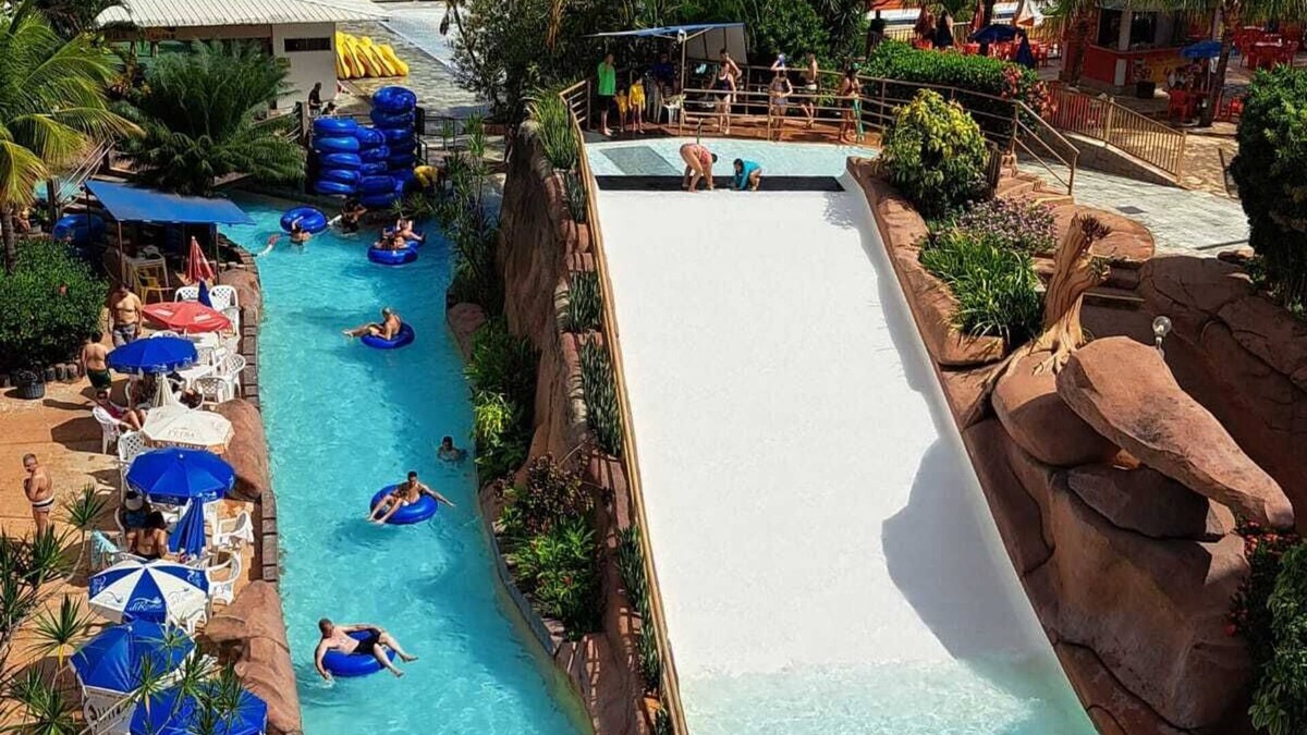 Prive das Caldas Apartment | Spazzio DiRoma! Fascinating! Come have fun!