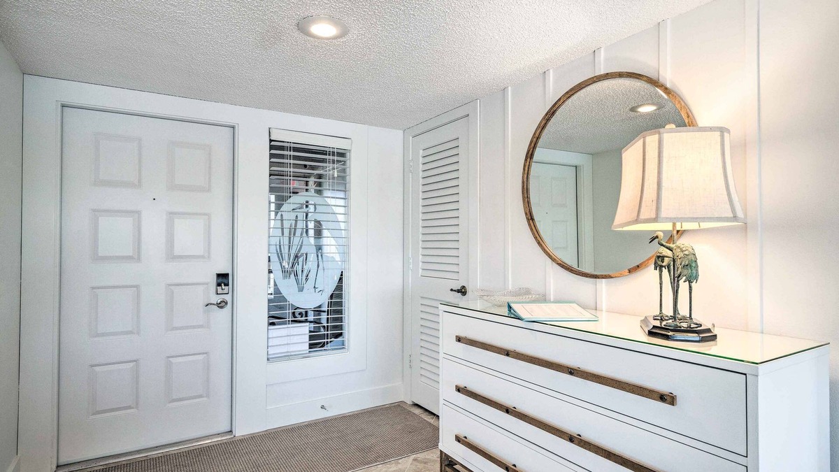 Burnt Store Marina Condo | SPECIAL DISCOUNT BELOW - NEW 2nd floor CORNER condo; MARINA, MANATEE, upgrades