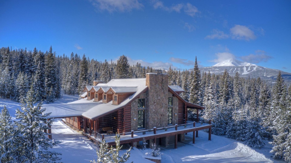 Gallatin Gateway House | Special K Lodge - Big Sky