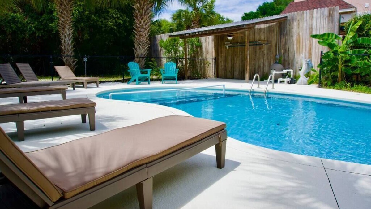 Long Bay Estates Cottage | Spectacular Beach House Duplex w/Pool & Nearby Beach