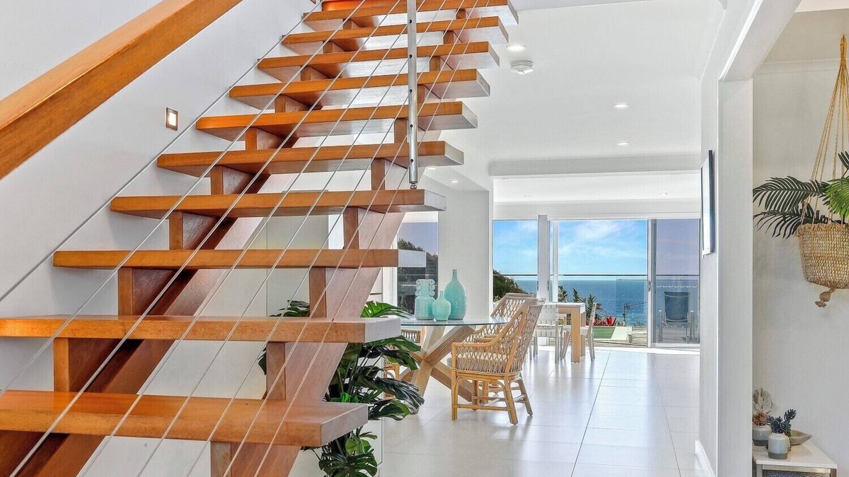 Sunrise Beach House | Spectacular Beachside Living, Sunrise Beach