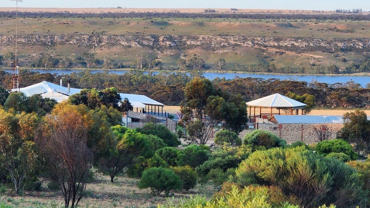 Younghusband House | Spectacular lake, river scenescape views resort style home filled with comforts.