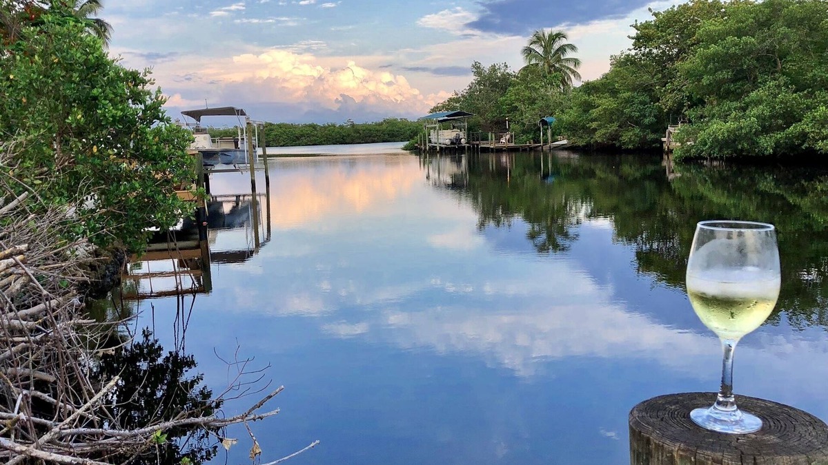 Pine Island Center House | Spectacular Nature! Waterfront! Prime Fishing! Bring Boat, 2 Free Kayaks.