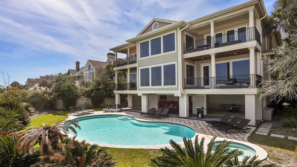 Palmetto Dunes House | Spectacular Oceanfront 8 Bedroom Palmetto Dunes Home with Private Balconies