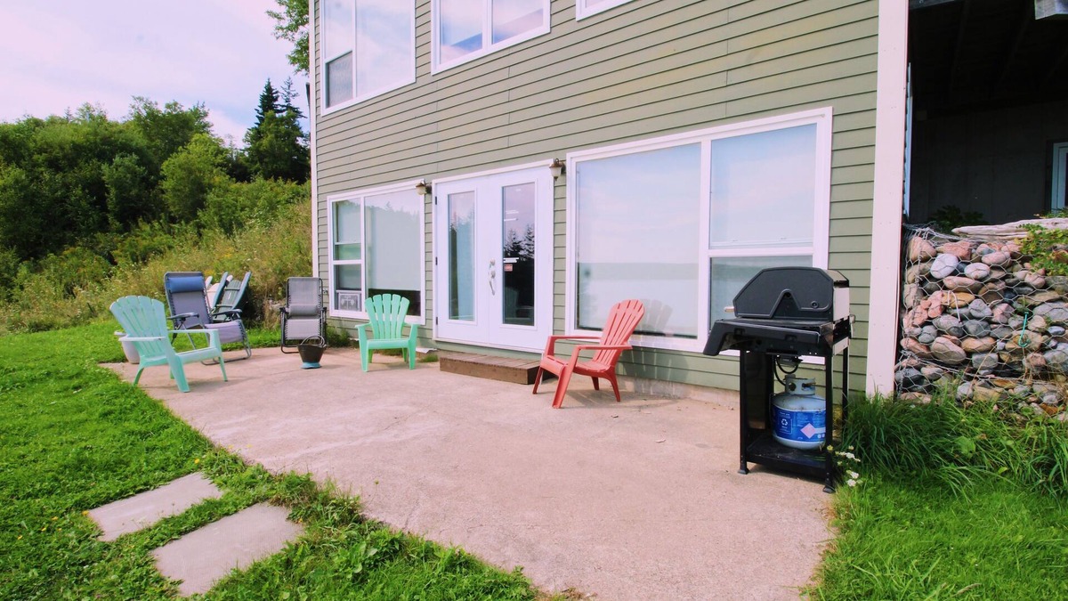 Cape Dauphin Cottage | Spectacular Private Beachfront on Bras D'or Lakes, Luxury, Modern, Spacious