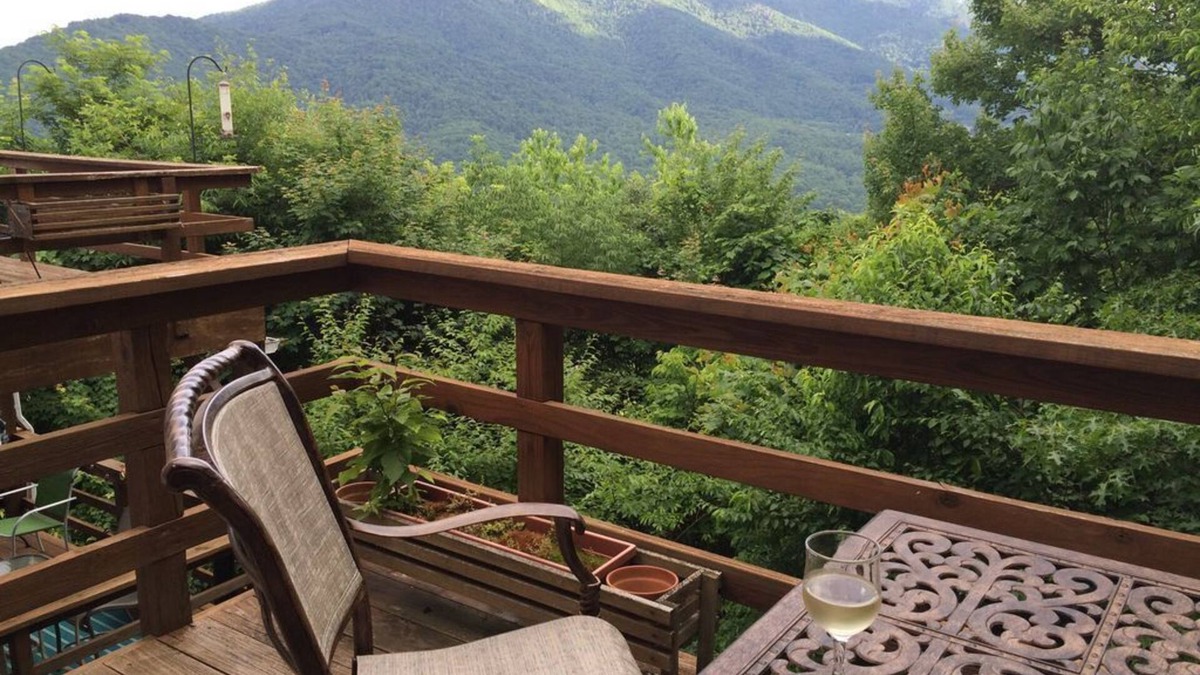 Seven Devils Condo | Spectacular View of Grandfather Mountain!