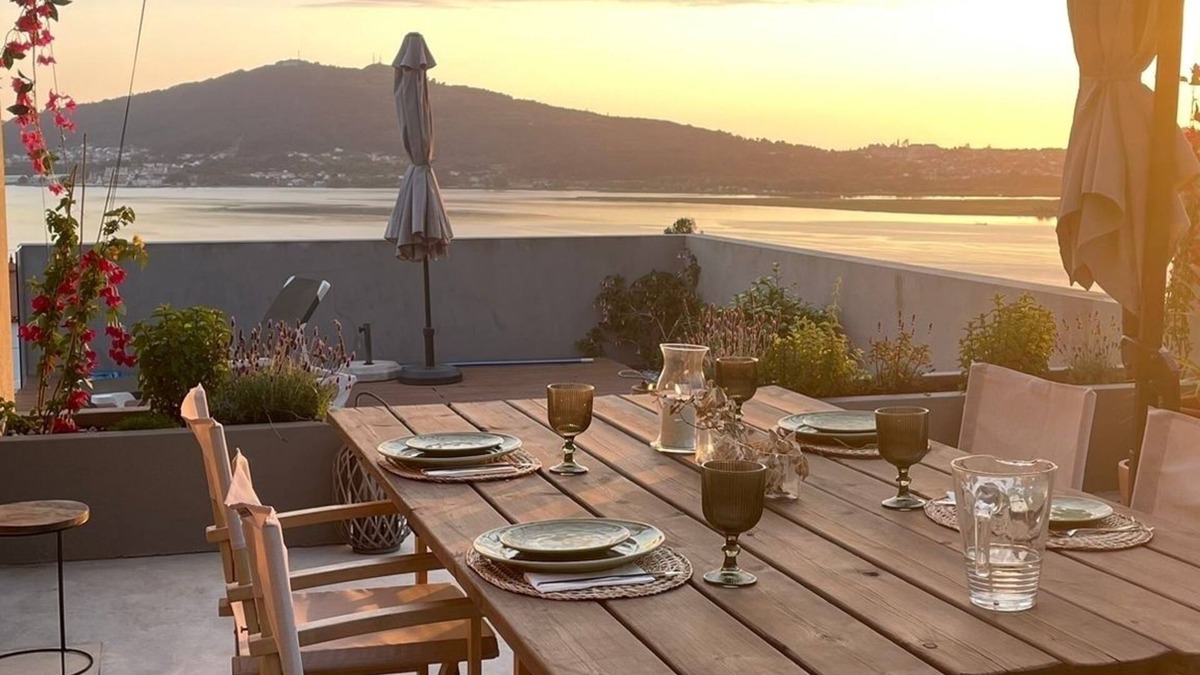 Seixas Villa | Spectacular view of the river, the sea and Spain. Magnificent layer of sun !