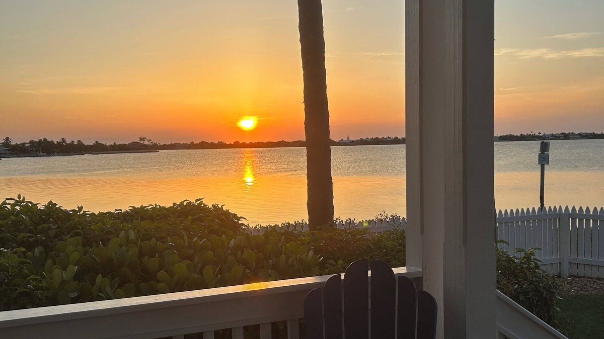 Indigo Reef Marina Homes House | Spectacular Water Views and Gorgeous Sunsets Villa 6
