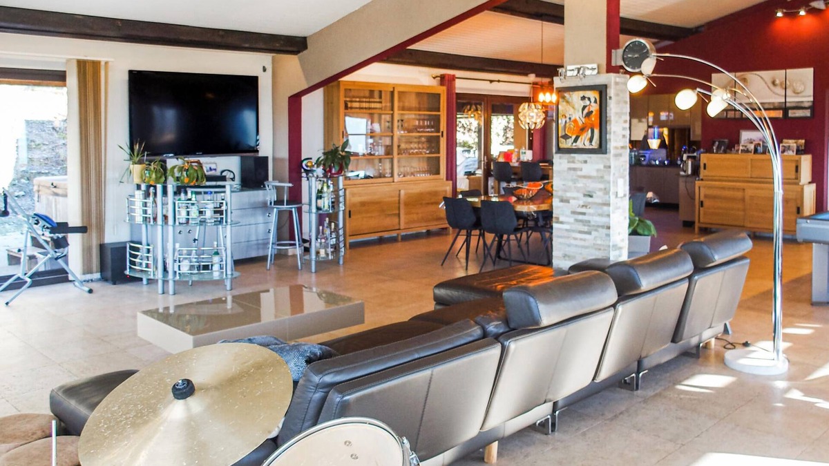 Saint-Jean-dʼArvey Apartment | Spend an unforgettable vacation in this comfortable vacation home with pool and sauna!