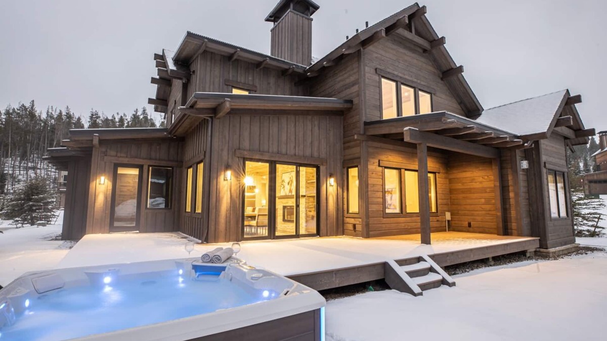 Spanish Peaks House | Spend Holidays in Big Sky! New, Ski-in/Ski-out Development! Hot Tub! Fireplace!
