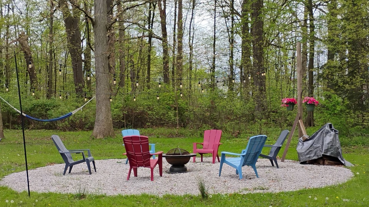 Wayland Cottage | Spend Thanksgiving with us or Relax and have your relatives stay here!