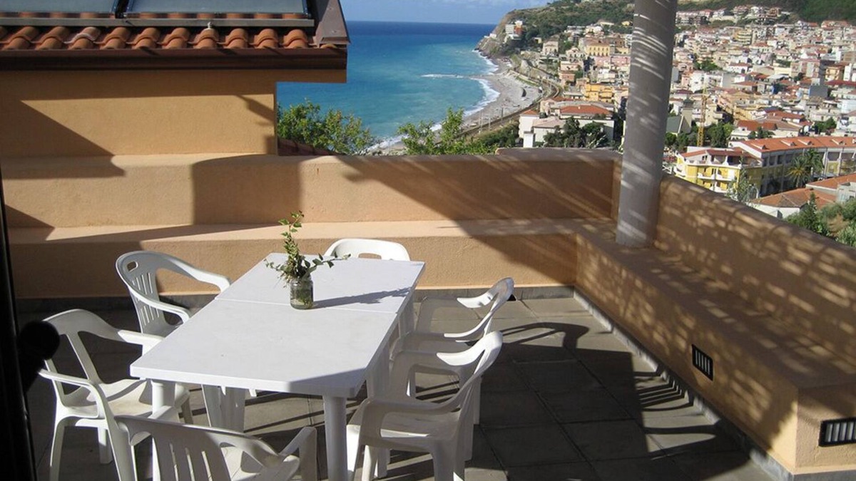 Piraino Apartment | Spisidda House - Lipari Studio - Near Gioiosa Marea