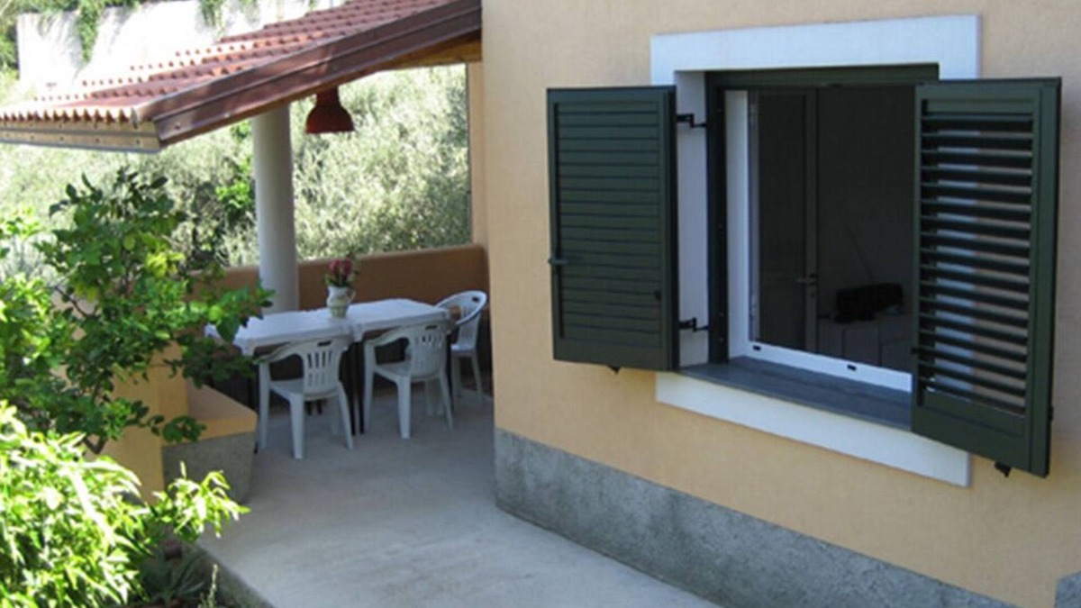 Piraino Apartment | Spisidda House - Two-room Salina - Near Gioiosa Marea