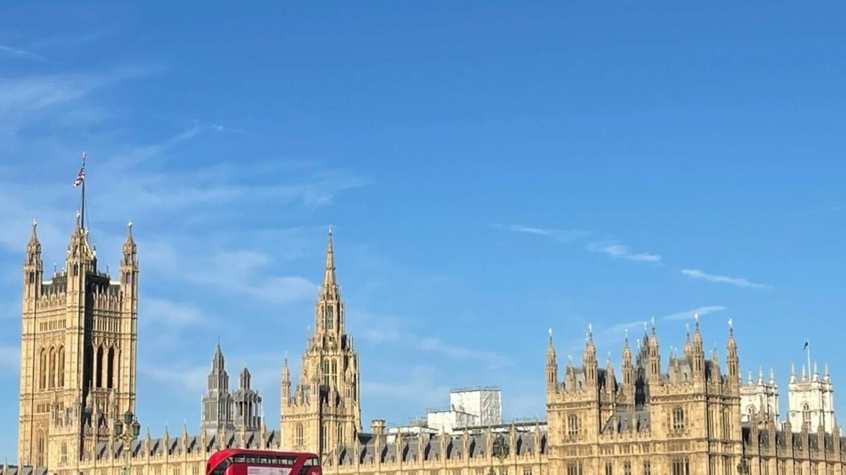 Portsoken Hotel | Spitel Fyeld Corner Suite at Hotel Saints—Close to Top Sights and Cultural Gems