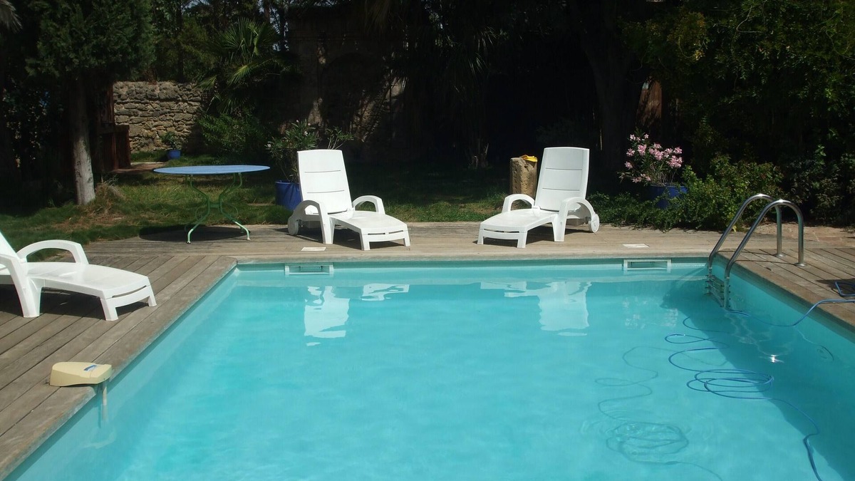 Pezenas Villa | Splendid air-conditioned stone and wood villa: in Pézenas (town of the Middle Ages).