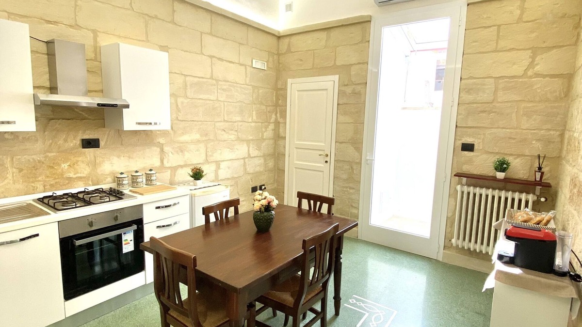 Lecce Apartment | [Splendid and typical] Fast Wi-fi & Easy parking