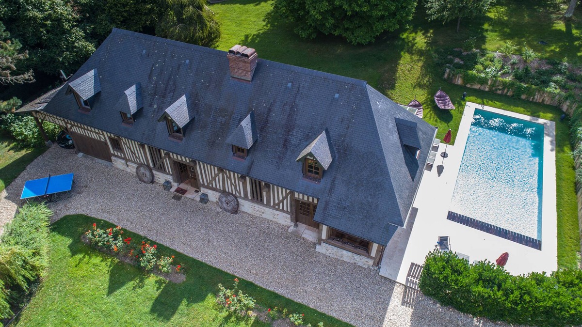 Saint-Hymer House | Splendid Authentic Norman Residence with swimming pool and tennis court