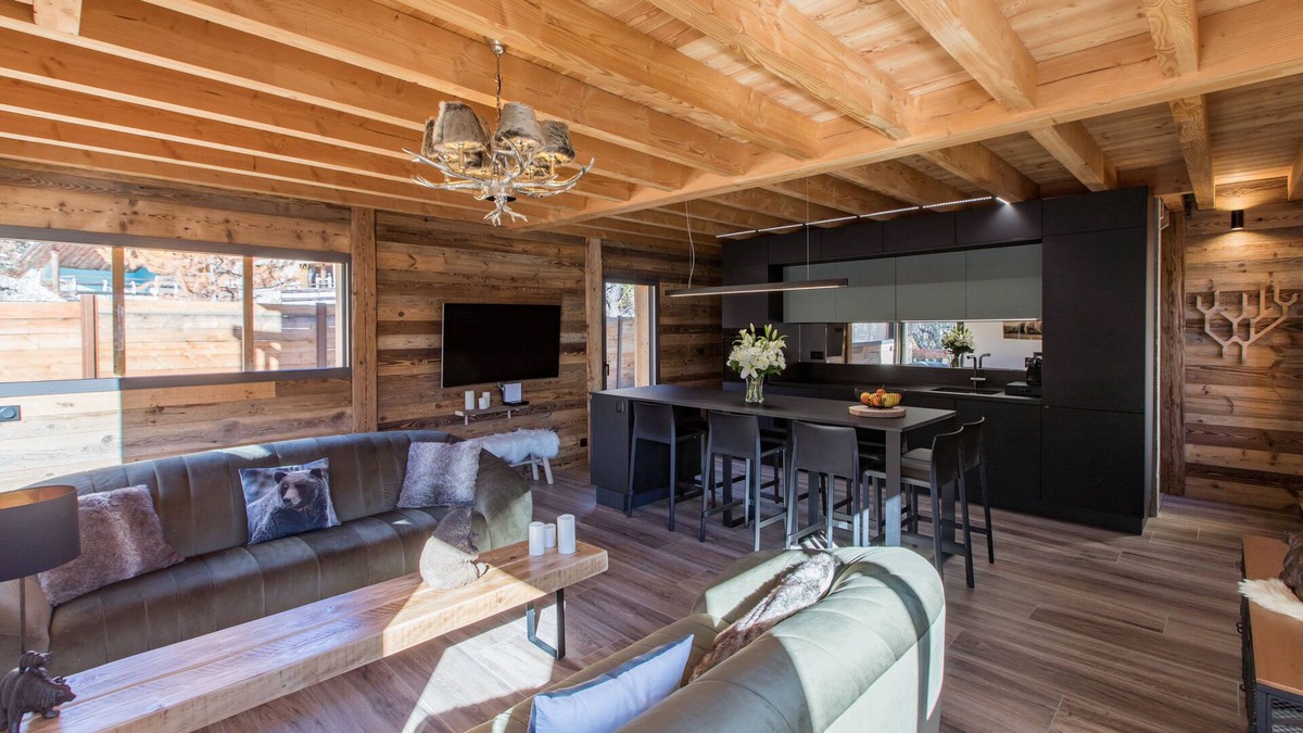 La Salle-les-Alpes Ski Chalet | Splendid Chalet 4*, 3 bedrooms/3 bathrooms - 6/8 people