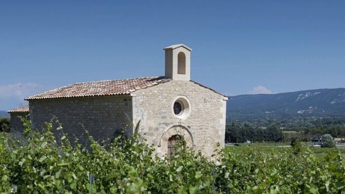 Robion Apartment | Splendid duplex in Provence, in the middle of vineyards