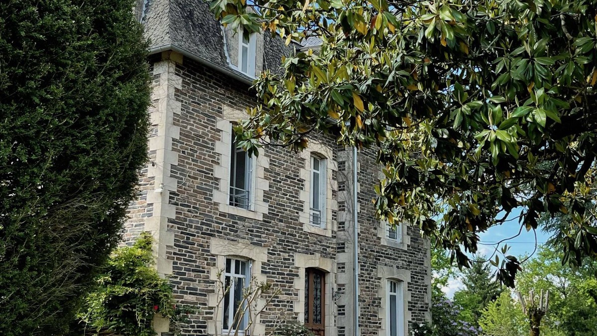 Saint-Viance House | Splendid family mension with a pool at the gates of the well-known Dordogne