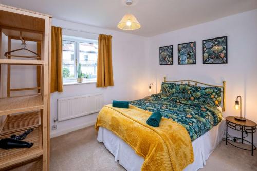 Bradley Stoke House | Splendid House Great Location to WAVE Surf & South West Water Park - Super Garden By STAE-Homes
