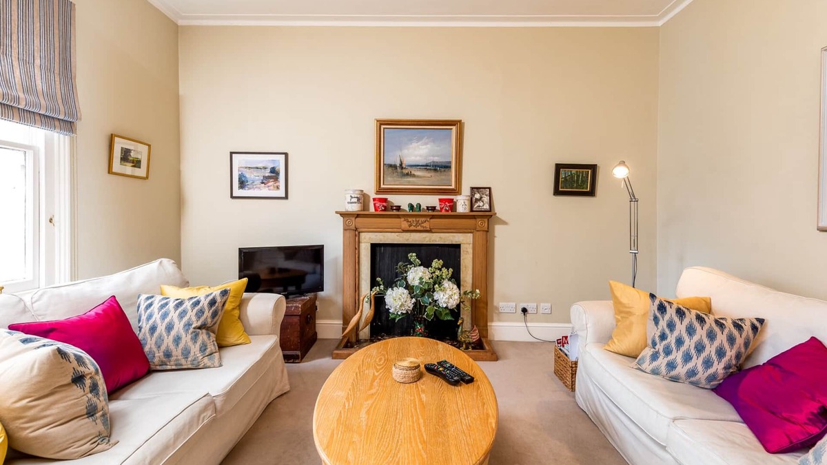 Chelsea Apartment | Splendid, light and spacious apartment between Fulham and Kings Rd Chelsea.