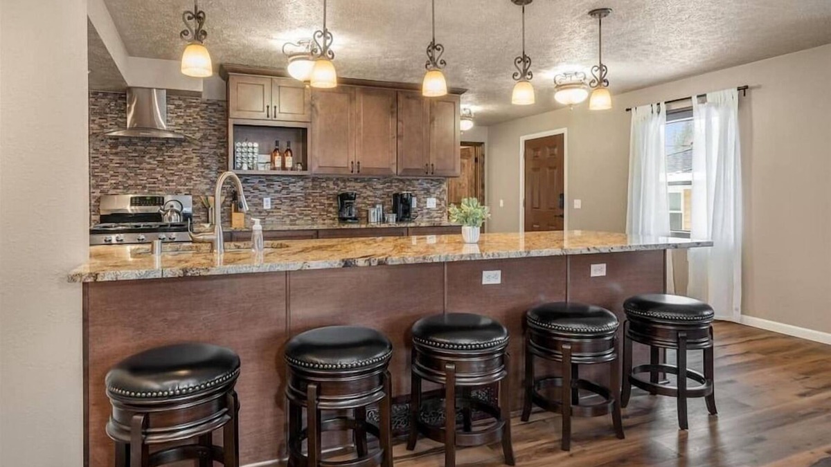 Cliff - Cannon House | Spoil Yourself | South Hill Stunner + Theater Room
