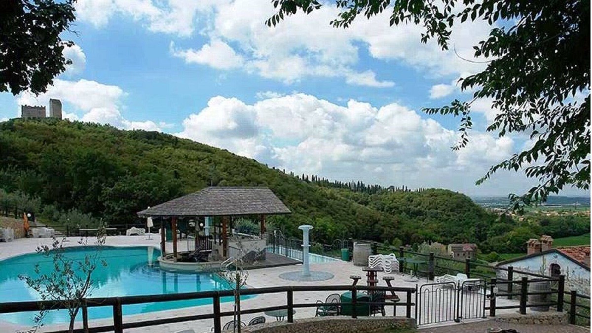 Illasi Hotel | SPORTING HOTEL SAN FELICE triple room