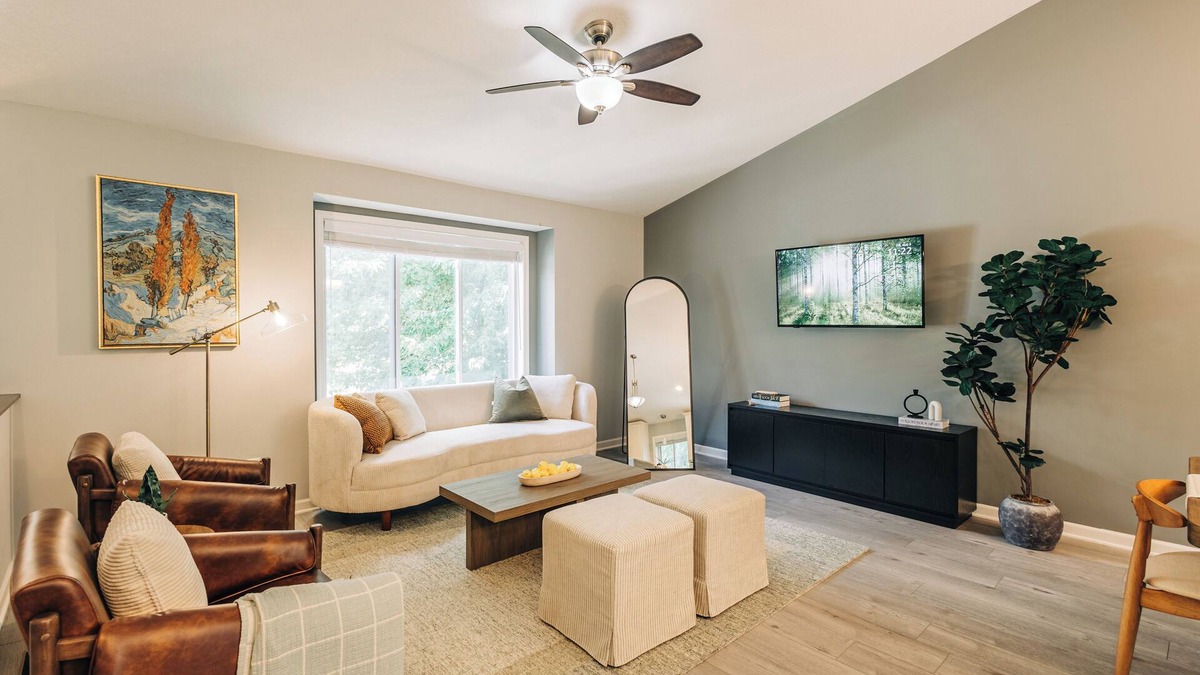 Blaine House | Sports Twin Cities Suburban Escape: 4BR w/Game Room & Big Yard Near NSC & TPC