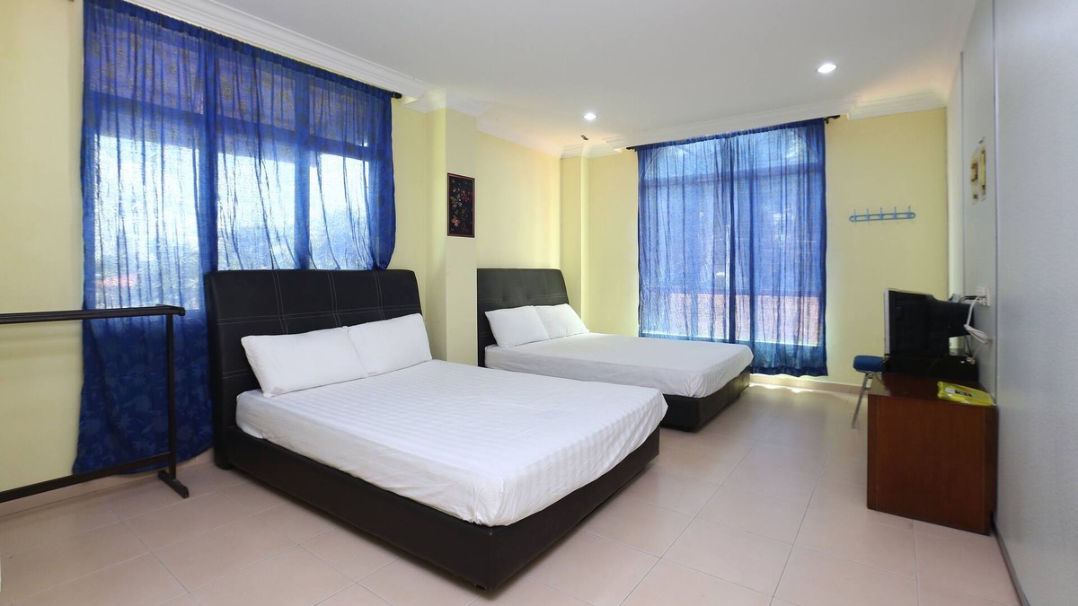 Kota Bharu Hotel | SPOT ON 89857 Azra Inn Rumah Tumpangan