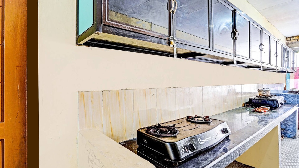 Lamongan Hotel | SPOT ON 90586 Hagawa Syariah Homestay