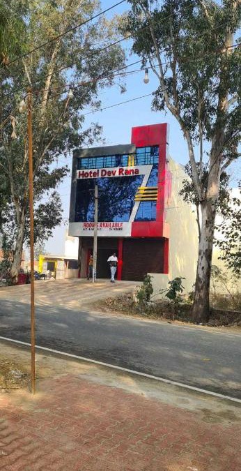 Sardhana Hotel | SPOT ON Hotel Dev Rana