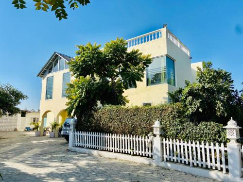 Amritsar House | Spring Gardens and Farmstay