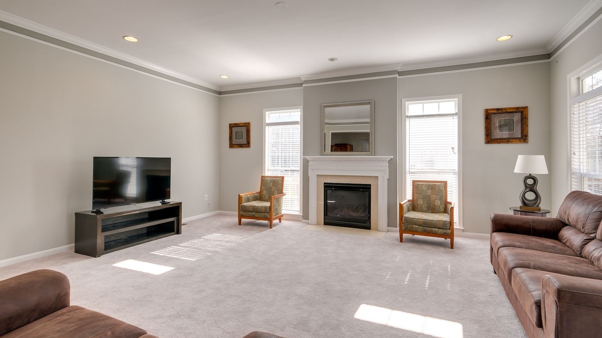 Springfield House | Springfield Sanctuary w/Spacious Deck!