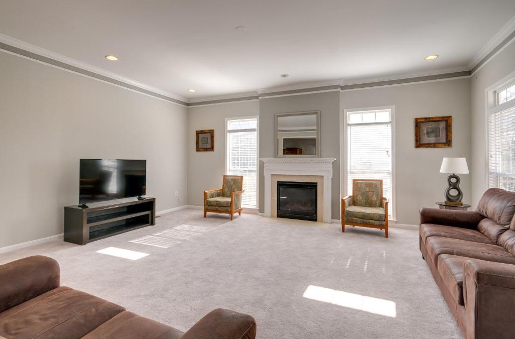 Springfield House | Springfield Sanctuary with Spacious Deck!
