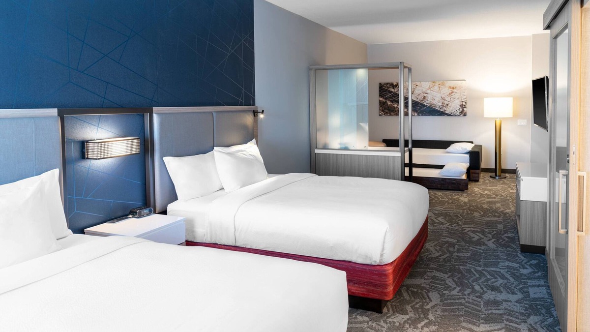 Prairie Village Hotel | SpringHill Suites by Marriott Overland Park Leawood