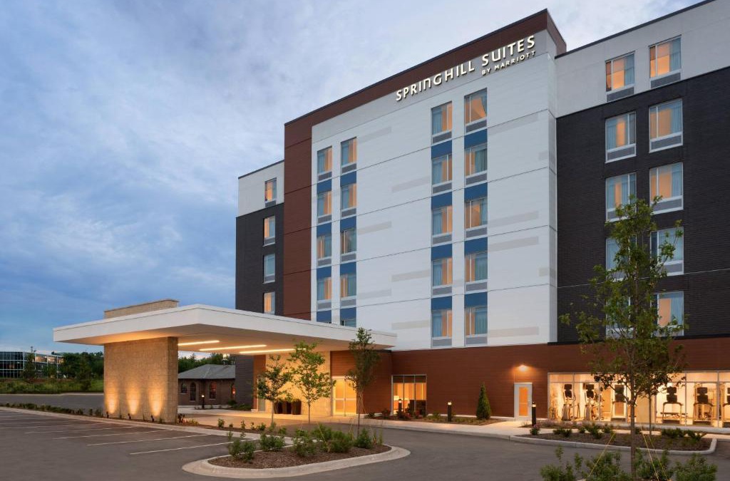 Wauwatosa Hotel | SpringHill Suites by Marriott Milwaukee West/Wauwatosa