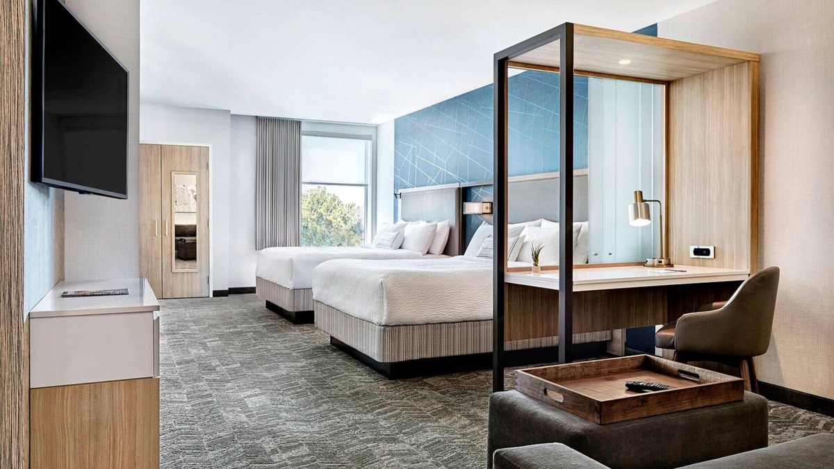 Estero Hotel | SpringHill Suites by Marriott Fort Myers Estero