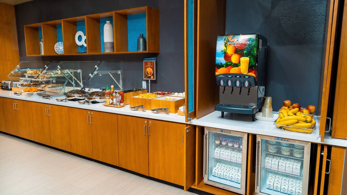 Newark Hotel | SpringHill Suites by Marriott Newark Fremont