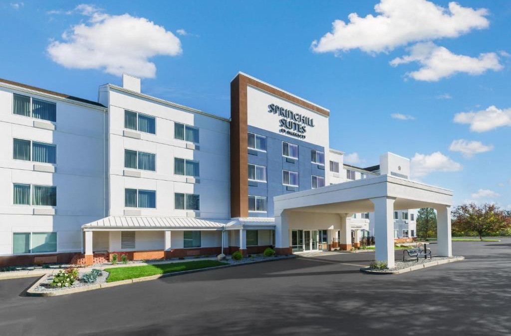 West Warwick Hotel | SpringHill Suites Providence West Warwick