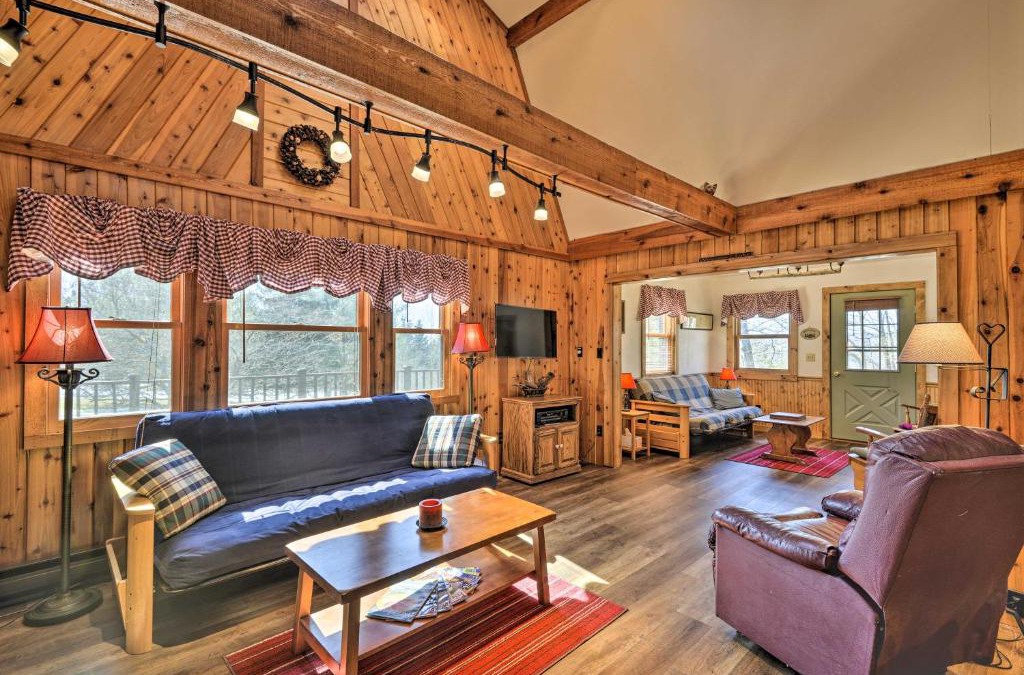 Springwater House | Springwater Cabin Near Hiking, Lakes, and Vineyards