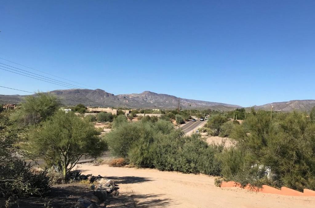 Cave Creek Bed & Breakfast | Spur Cross Inn