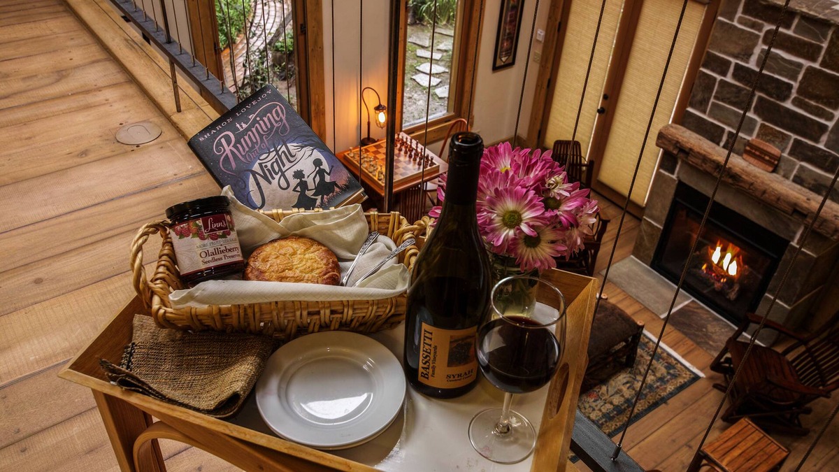 Cambria Bed & Breakfast | Squibb Houses
