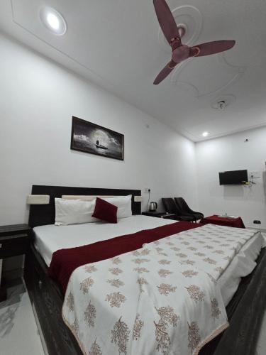 Faizabad House | Sri Ram Sharnam