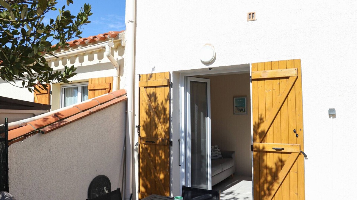 Saint-Cyprien Plage Ski Chalet | St Cyprien beautiful house large terrace and air conditioning