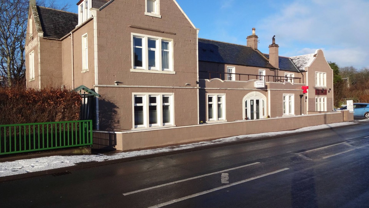Saint Cyrus Hotel | St Cyrus Village Inn